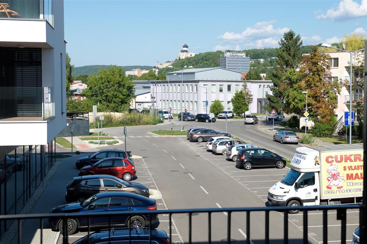 Apartman Greenbay Golf Тренчин Экстерьер фото