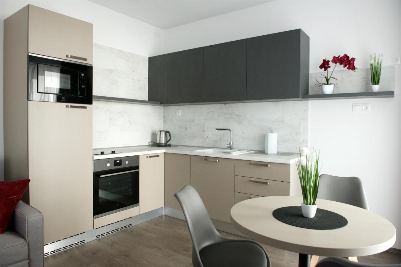 Apartman Greenbay Golf Тренчин Экстерьер фото