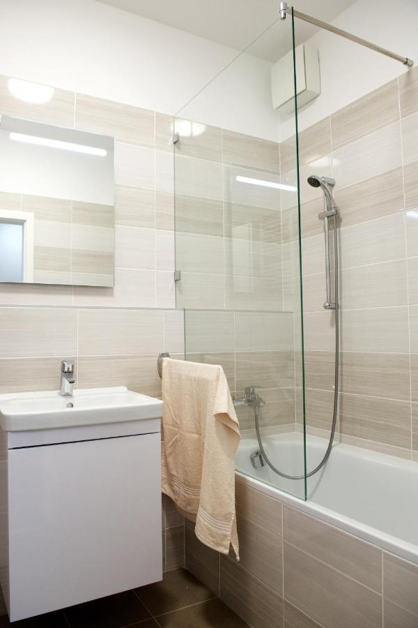 Apartman Greenbay Golf Тренчин Экстерьер фото